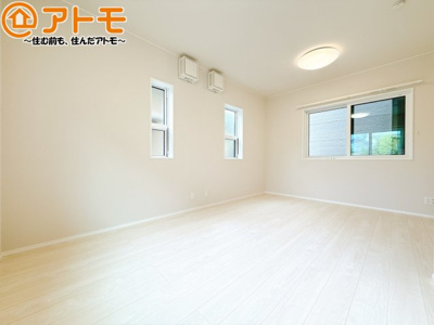 【子供部屋】 | 葵区西千代田町3期　新築戸建　1号地 | お子様のお友達が遊びに来た時も、子供部屋があると楽しく過ごせますね♪