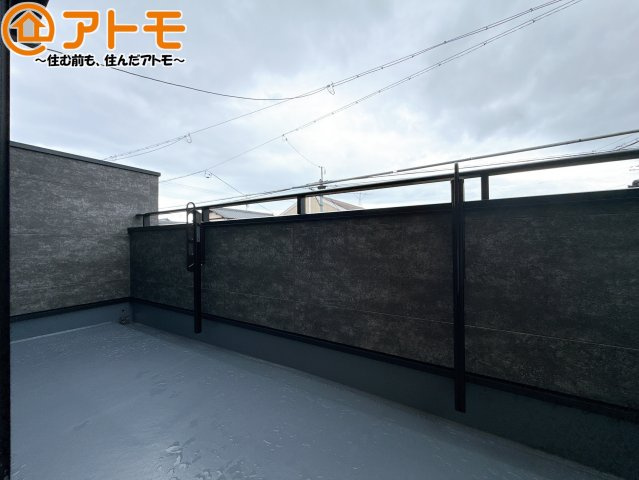 【バルコニー】 | 葵区西千代田町3期　新築戸建　1号地 | 陽当りの良いバルコニーはお洗濯物はもちろんお布団もふかふかになります♪