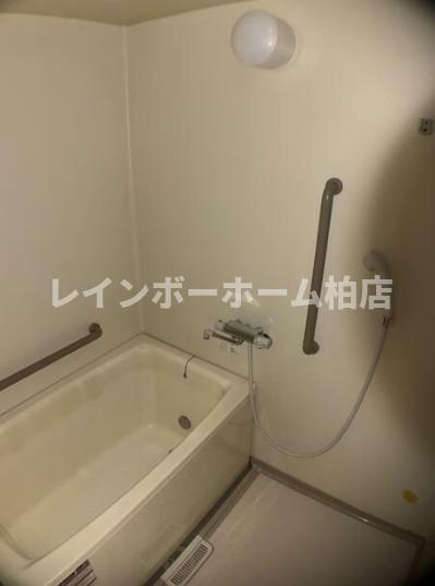 【仲介手数料：50％OFF】対象物件！の浴室