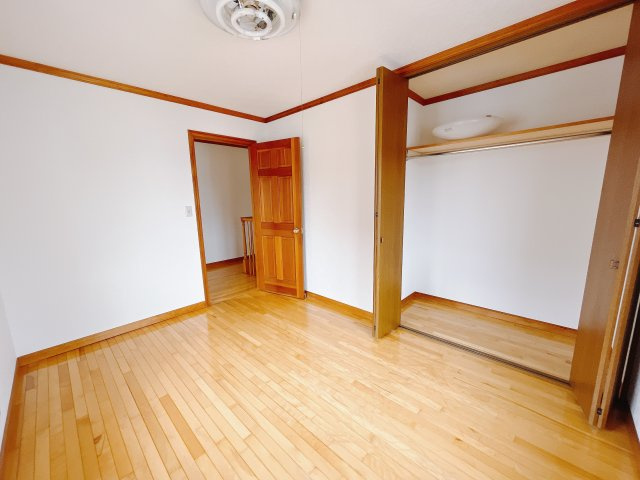 【中古戸建】熊谷市瀬南の洋室|■2階洋室