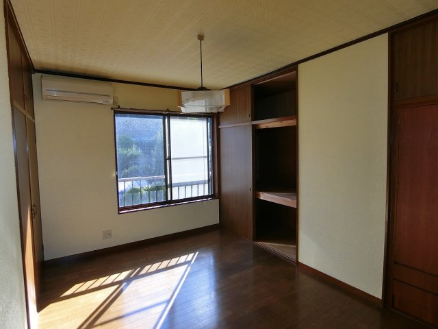 安中市安中中古住宅の洋室