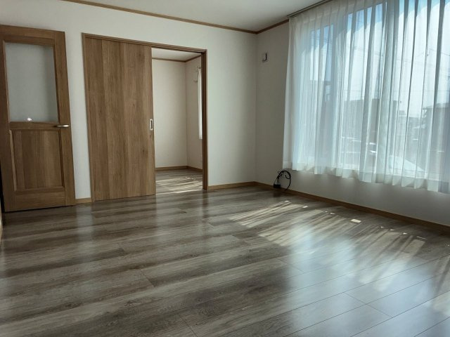 【居間・リビング】の画像
