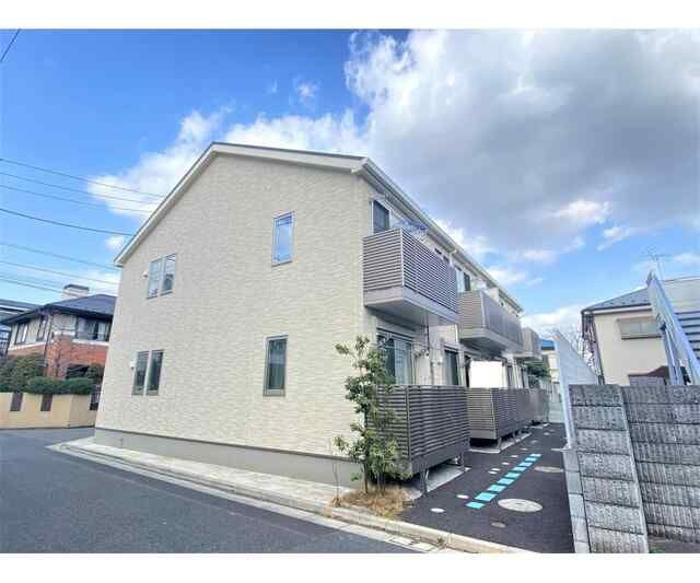 フォレストコートＥ棟のエントランス