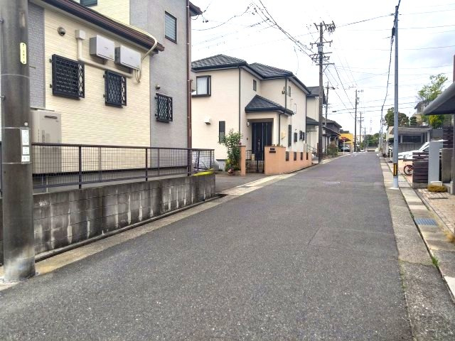 緑区黒沢台2丁目　売地の周辺|現地写真　※令和8年4月9日撮影
小学校・小児科・スーパーが徒歩圏内と子育てにも最適環境！