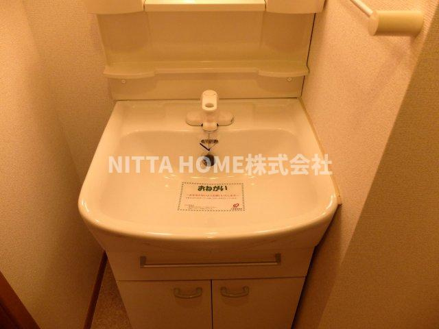 丹波篠山市大沢新のアパートの洗面所|人気の独立洗面台完備◎