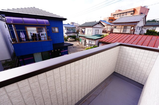 CASAプレミア岩神町のバルコニー