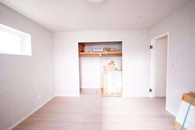 CASAプレミア岩神町の収納