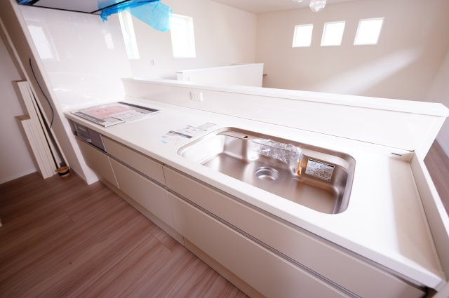CASAプレミア岩神町のキッチン
