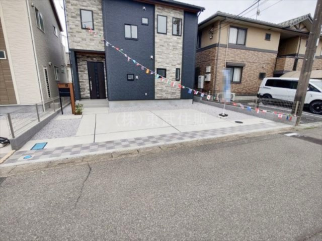 【駐車場】の画像