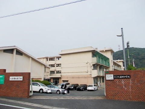 メゾン　プレジィールの周辺|北九州市立 東郷中学校まで1700m