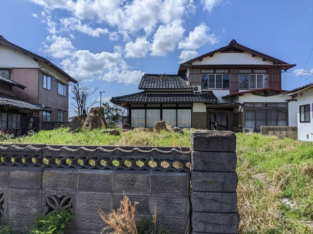 安来市赤江町土地（上物あり）の外観