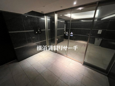 【エントランス】 | ベルシード横濱大通り公園