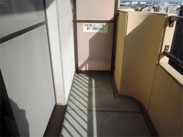クラスト勝川のバルコニー