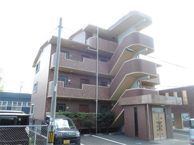 クラスト勝川の外観|駐車場＆駐輪場