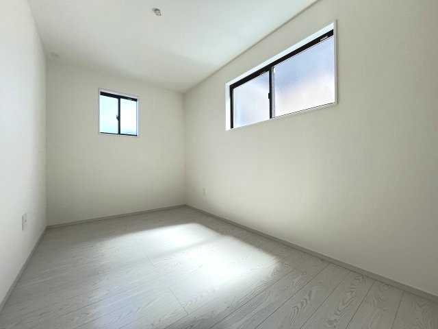 【子供部屋】 | 福岡市南区花畑1丁目3期　3号棟（全3棟）【仲介手数料無料・0円】 | 現地写真。