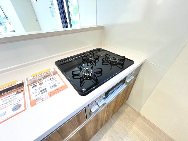 【キッチン】 | 福岡市南区花畑1丁目3期　3号棟（全3棟）【仲介手数料無料・0円】 | 現地写真。