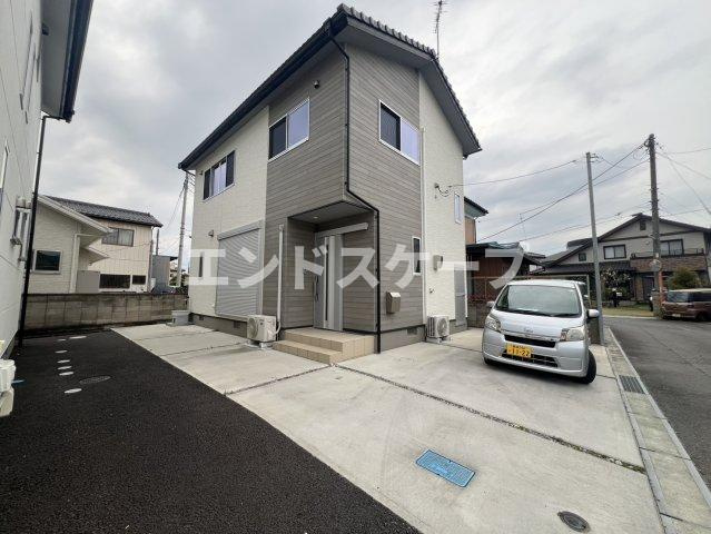 井野町貸住宅　Ｂ棟の駐車場|高崎、前橋のお部屋探しはエンドスケープまで！お客様の理想お聞かせ下さい♪