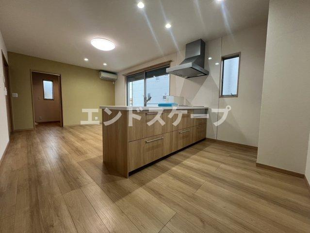 井野町貸住宅　Ｂ棟の居間・リビング|高崎、前橋のお部屋探しはエンドスケープまで！お客様の理想お聞かせ下さい♪