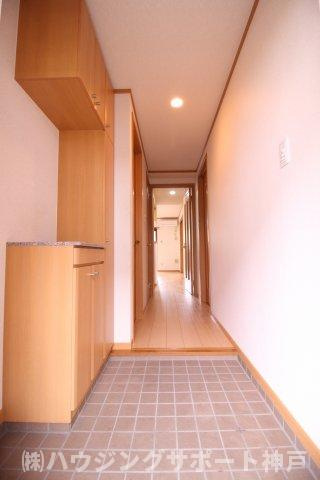 プラムガーデンの玄関
