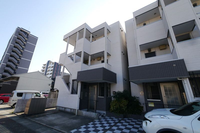 リテラ箱崎南Ⅰのエントランス