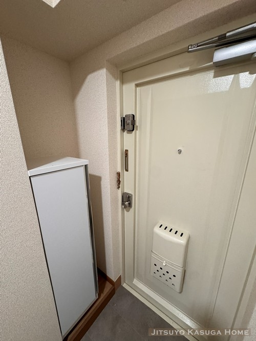 【玄関】