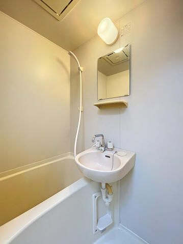 スカイコート神楽坂第２の浴室