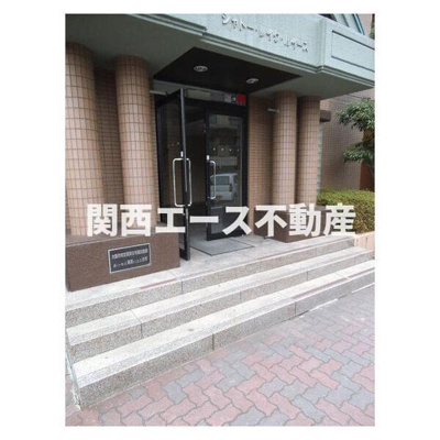 【エントランス】 | シャトー・レイクルイーズ