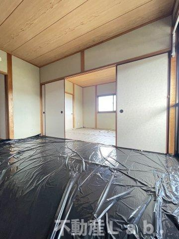 飛鳥第2ハイツの和室