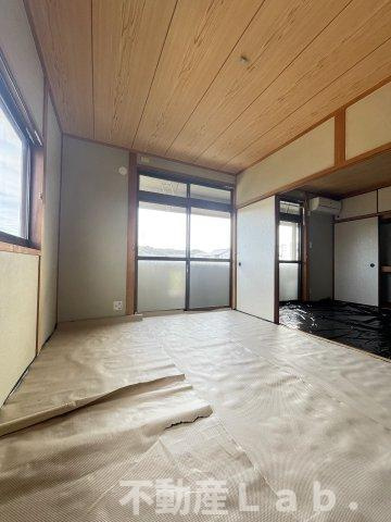 飛鳥第2ハイツの和室