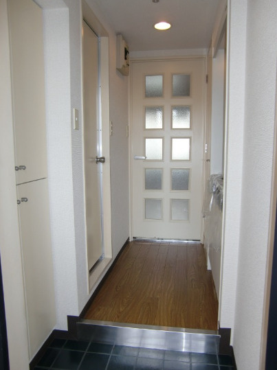 グローリア初穂桜台Ⅱの玄関