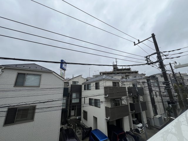 住所の総画数９９画！！字を書くことは脳トレになります！な【リフォーム／横浜市鶴見区東寺尾東台中古戸建】の展望