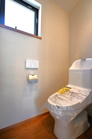 相模原市緑区二本松　戸建のトイレ