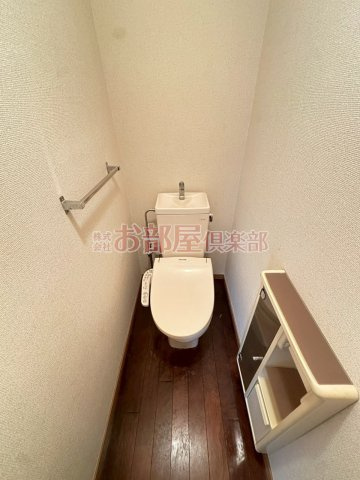 ブルウジュのトイレ|トイレです