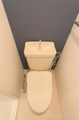 【トイレ】 | レクシア熊野町 | ※同タイプの写真となり、実際のお部屋とは異なる場合があります