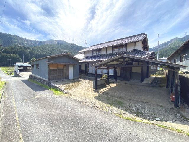 丹波市青垣町大稗の中古一戸建の外観