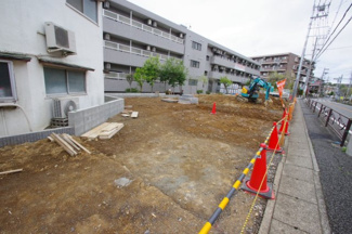 【外観】 | 【仲介手数料無料！！】川崎市麻生区王禅寺西7丁目　新築戸建て（全7棟）F号棟　4390万円 | 令和８年４月１０日撮影　建築中