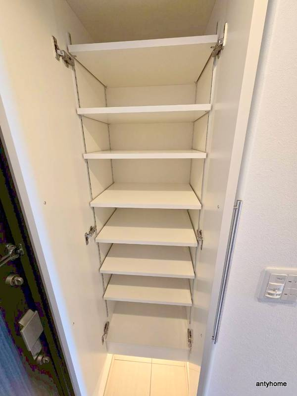 エスライズ北堀江スワン　仲介手数料無料の収納