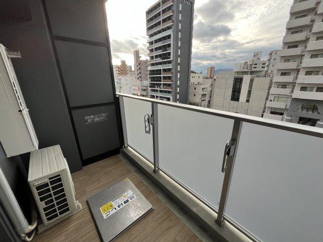 【バルコニー】ブリリアンクラス河原町（旧：LaSante河原町） 
