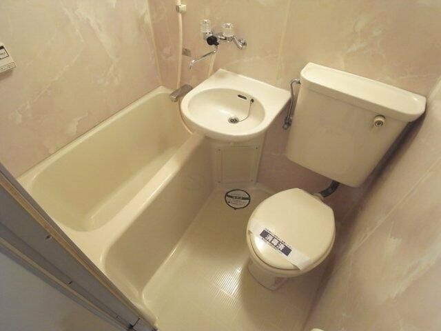 ダイアパレス浅草第2の浴室