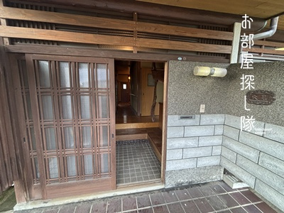 久留米市御井町の一戸建ての玄関