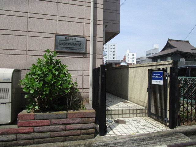 メゾン　プレステージⅠの外観|★エントランス★