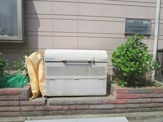 メゾン　プレステージⅠの収納|★敷地内ゴミ置場★