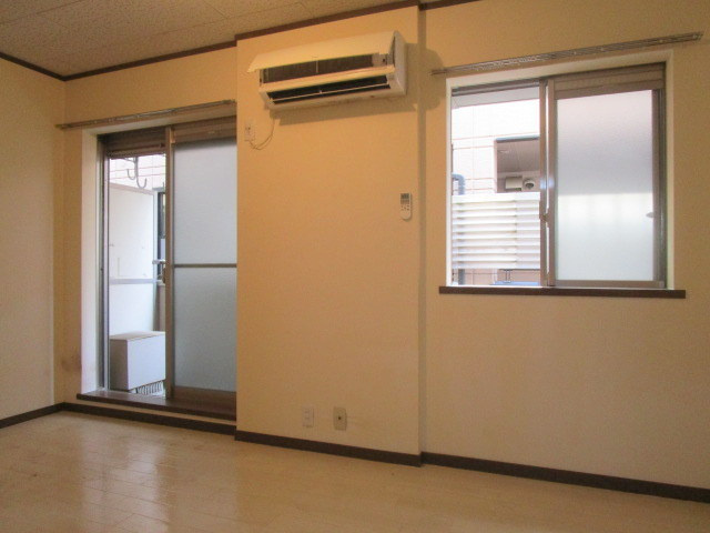 メゾン　プレステージⅠのキッチン|★洋室★