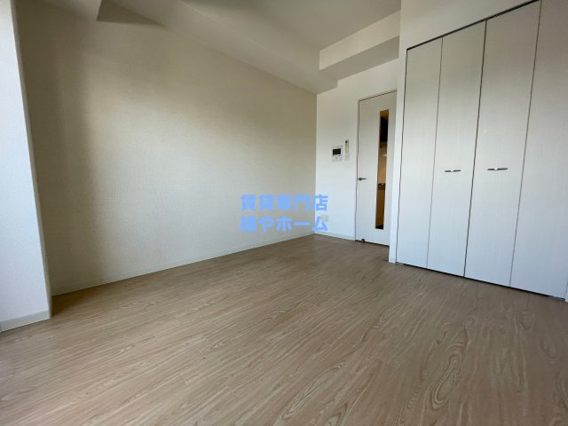 クローバー・グランデ長居公園の寝室|落ち着いて過ごせるお部屋なので、寝室にいかがでしょうか