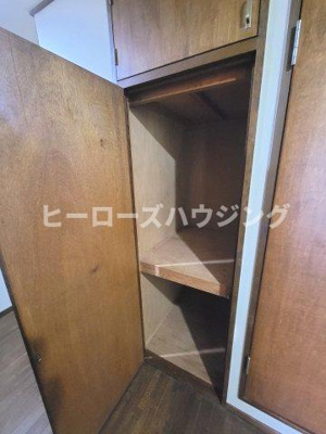 【内装】 | リンデン北桜塚コーポ | 玄関収納！