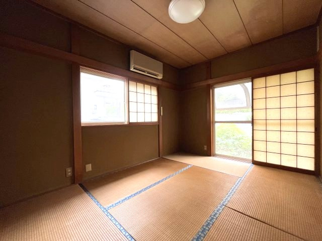 熊取町新野田2丁目　中古戸建の和室|日本らしい落ち着いた雰囲気の和室です。