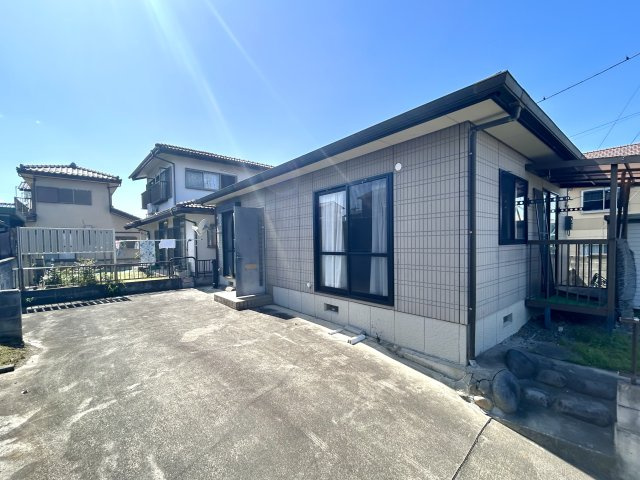 【中古戸建】安中市原市の外観|■外観|シンプルで洗練されたデザインは住まう人の色に染まり、個性を映し出します♪本日見学可能(*＾＾*)