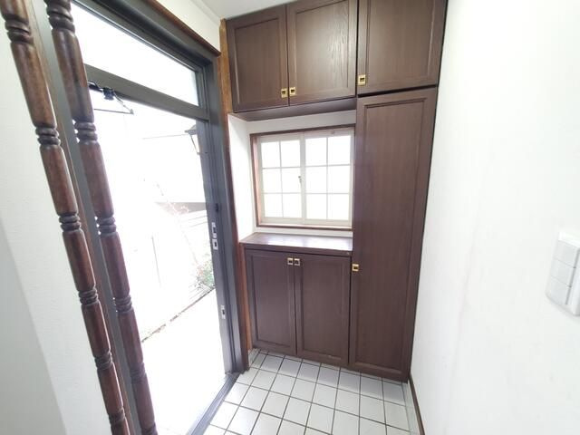貸家 小平市大沼町１丁目の玄関