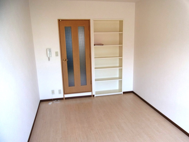エアコン付きで初期費用を抑えられます☆