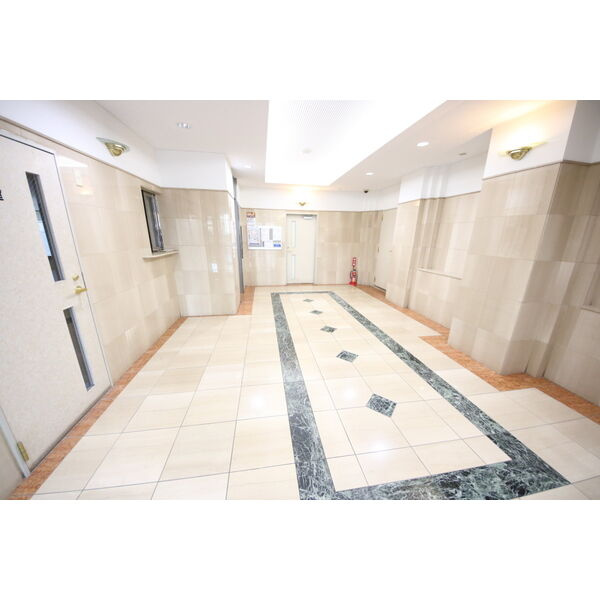 アーバンフラッツ新栄(旧La　Douceur新栄)のロビー